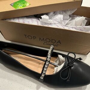 TOP Moda Black Jeweled Strap Ballet Flat